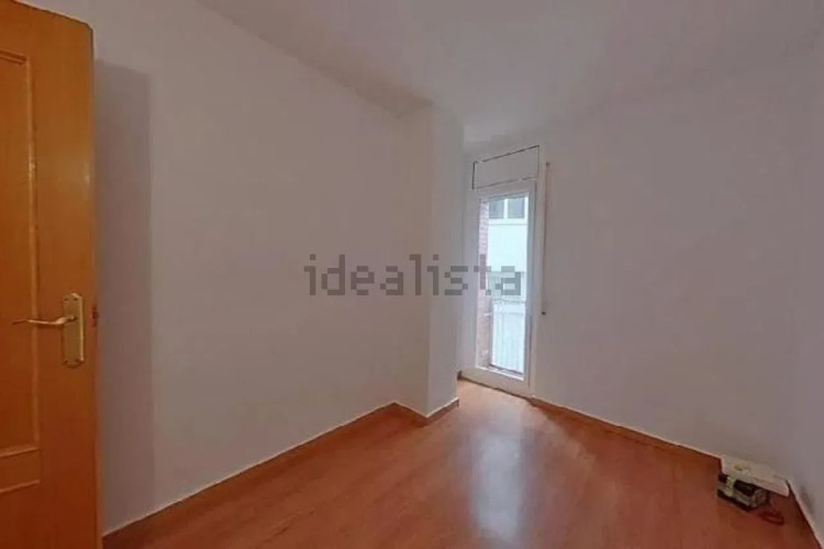 Piso en avenida del Vallès