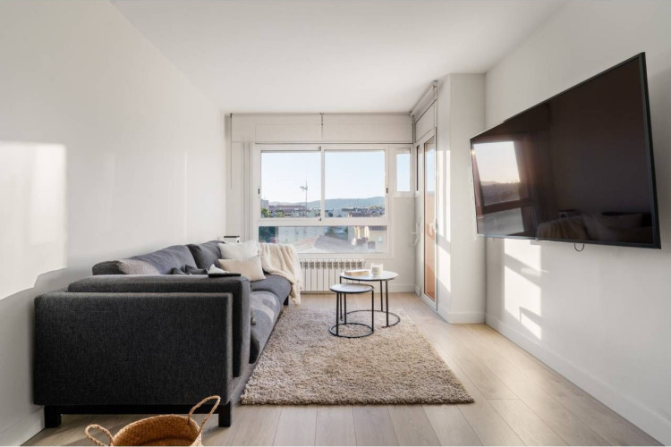 Castellar, Les Arenes - La Gru00EDpia  Can Montllor