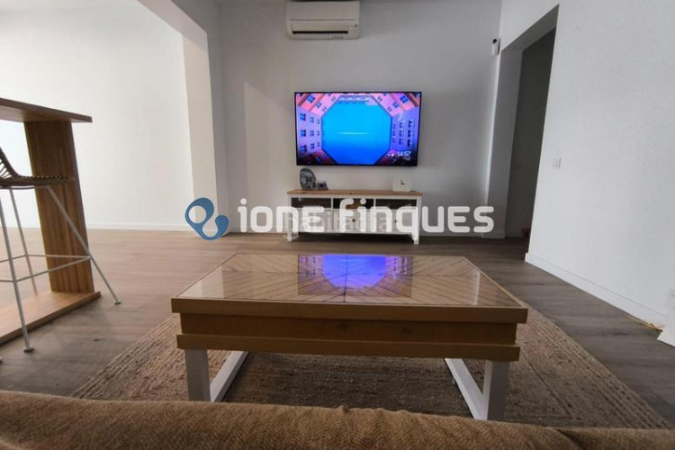 Casa adosada ione finques ofrece en Les Arenes - La Grípia - Can Montllor Terrassa
