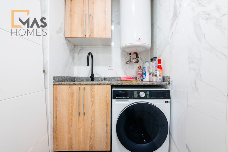 Carrer u010FEdison, La Cogullada