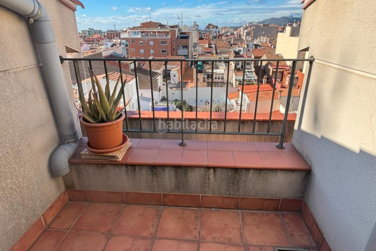 Dúplex magnifico duplex en el centro de sant pere con parquing y trastero en Terrassa