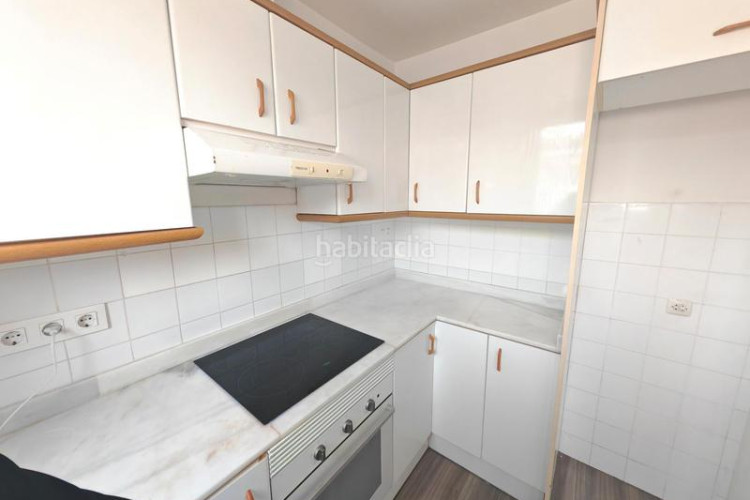 Piso zona centro. luminoso piso de 3habs + 2lav. en Terrassa