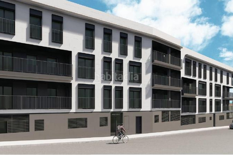 Planta baja  en venta en sant pere, 2 dormitorios. en Terrassa