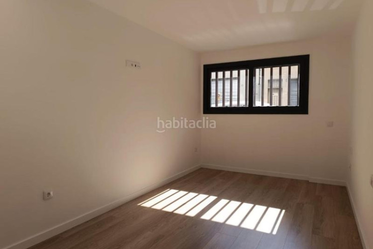 Planta baja  en venta en sant pere, 2 dormitorios. en Terrassa