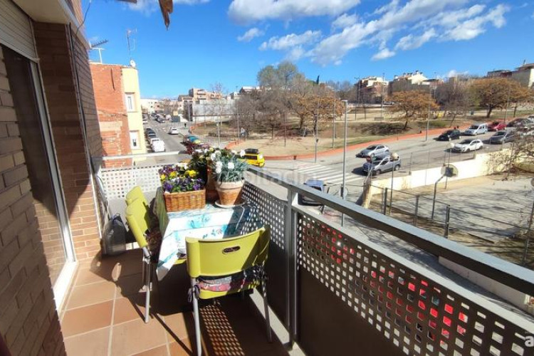Dúplex en avenida madrid dúlex con terraza parking y trastero!! en Terrassa