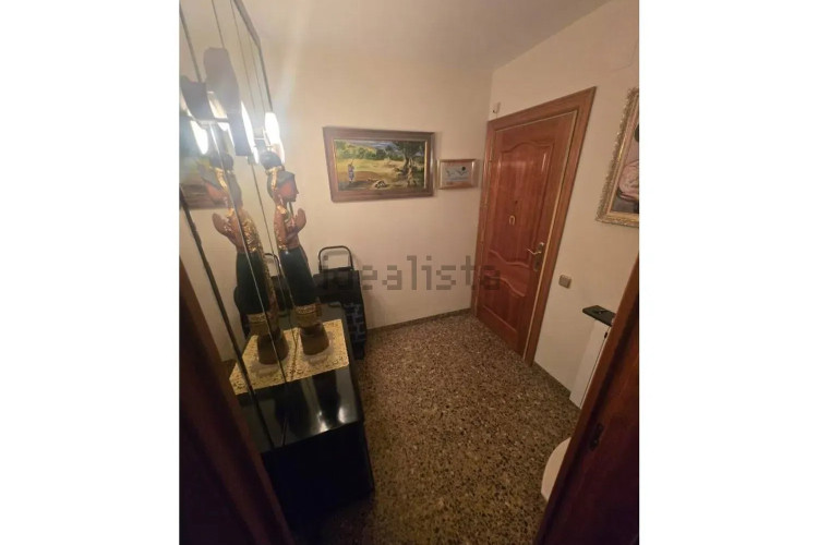 Piso en avenida de Josep Tarradellas