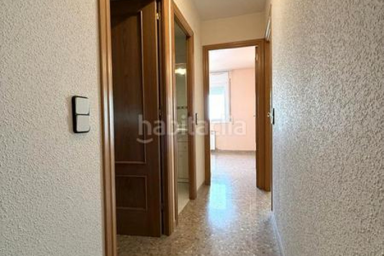 Dúplex atico-duplex de 4 habitaciones + estudio, 2 terrazas y parking en Terrassa