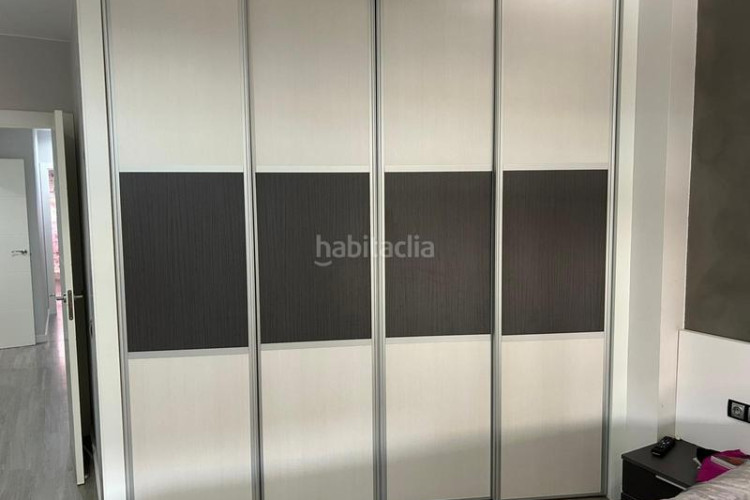 Piso oportunitat! pis de 3 dormitoris amb plaça daparcament en Terrassa