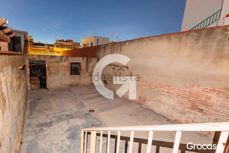 Casa independiente en calle d'Ègara