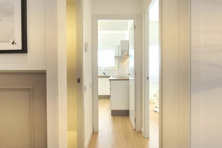 Carrer de Prat de la Riba, Vallparadu00EDs - Antic Poble de Sant Pere