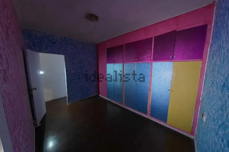 Piso en avenida de Santa Eulàlia