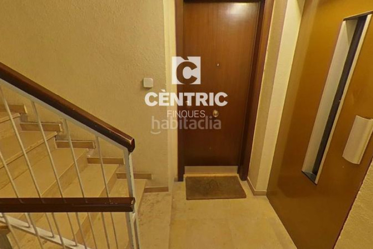 Piso  moderno con 3 habitaciones gran oportunidad ! en Terrassa