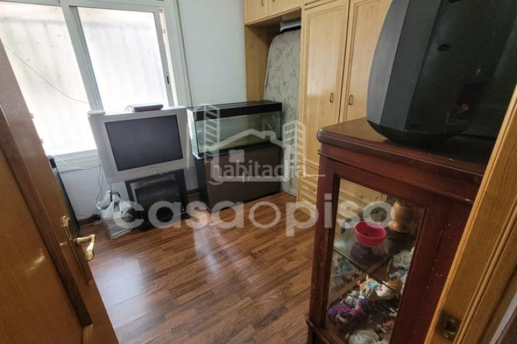 Casa adosada chalet independiente en Les Martines en Terrassa