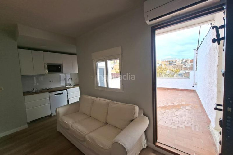Ático piso 2 habitaciones reformado en sant pere en Terrassa
