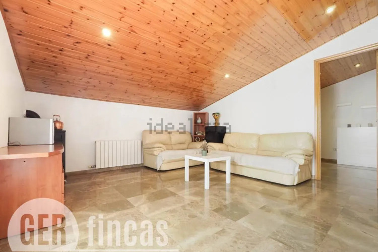 Chalet en avenida del Vallès