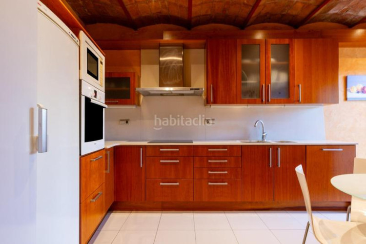 Ático en plaza anselm clavé 5 joia modernista única i irrepetible en Terrassa