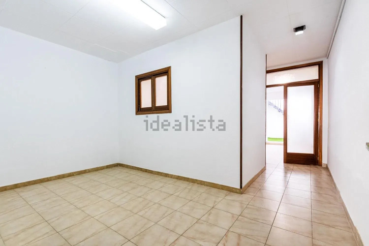 Piso en calle de la Duquessa de la Victòria