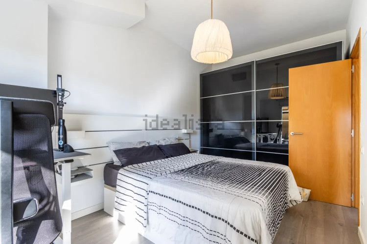 Dúplex en Barrio La Cogullada