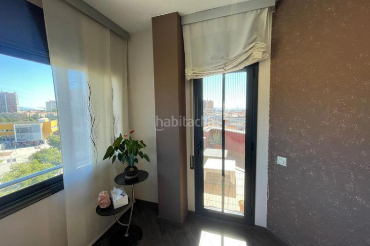Ático espectacular dúplex con vistas panorámicas y ascensor privado en Sant Pere Nord en Terrassa