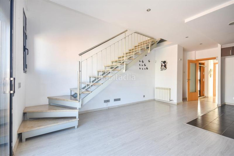 Dúplex piso en calle sant damia en Ca n'Anglada Terrassa