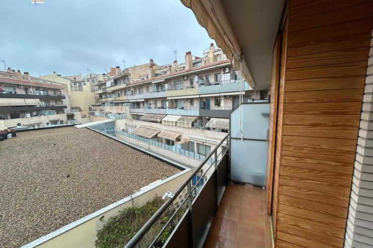 Piso exclusivo piso en el corazón zona ca naurell!!! en Terrassa
