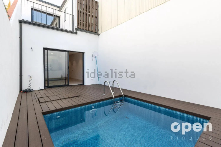 Chalet adosado en calle de las Navas de Tolosa