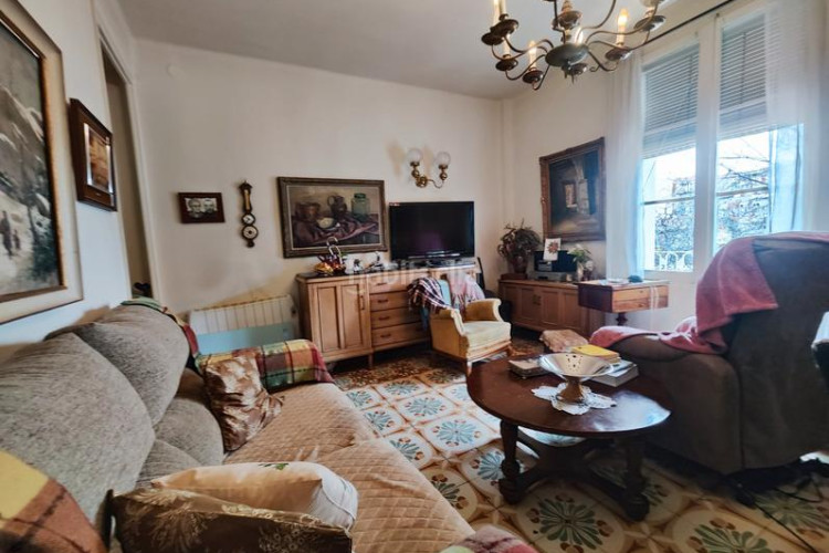 Casa cèntrica en Ca n'Aurell Terrassa