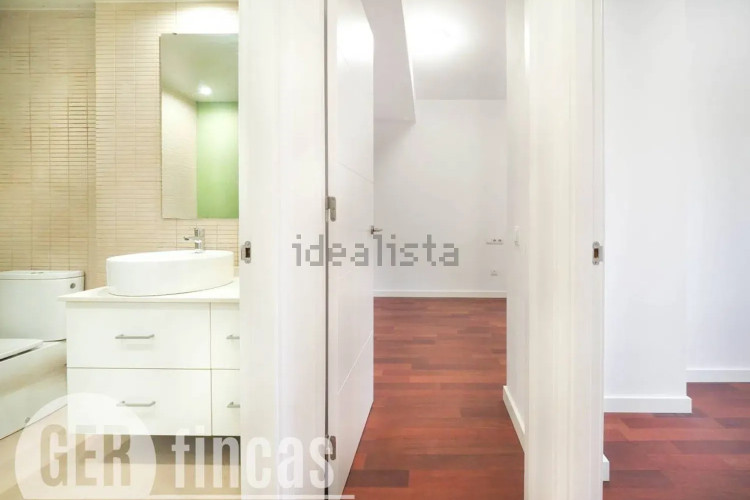 Piso en calle de Menéndez y Pelayo