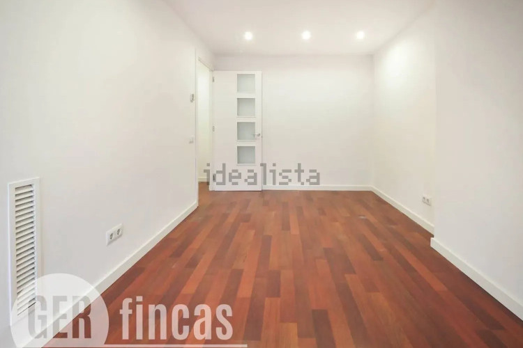 Dúplex en calle de Menéndez y Pelayo