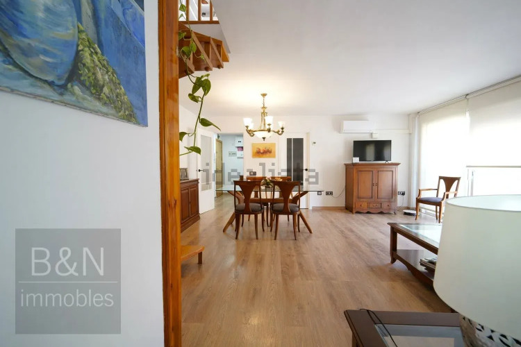 Dúplex en Barrio Zona Esportiva