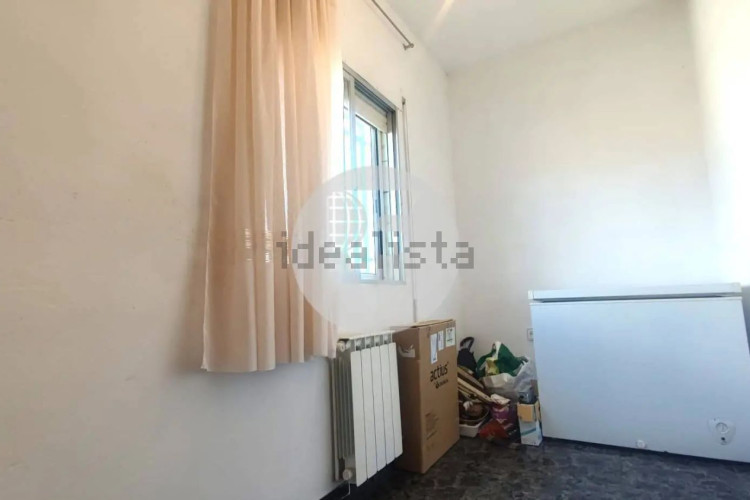 Casa independiente en calle del Camerun