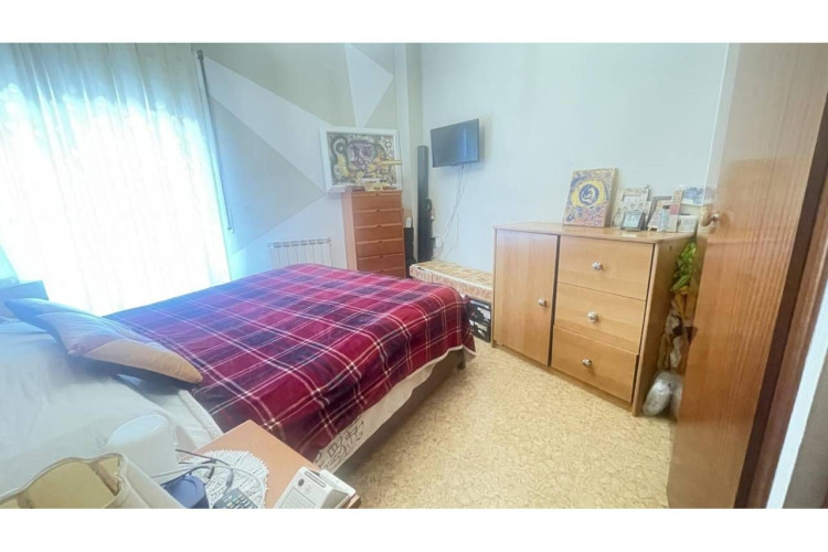 Mestre Serrat, Sant Pere