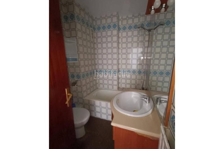 Piso en josep tarradellas 17 piso en venta en Can Boadatorrent den pere parres08225 en Terrassa