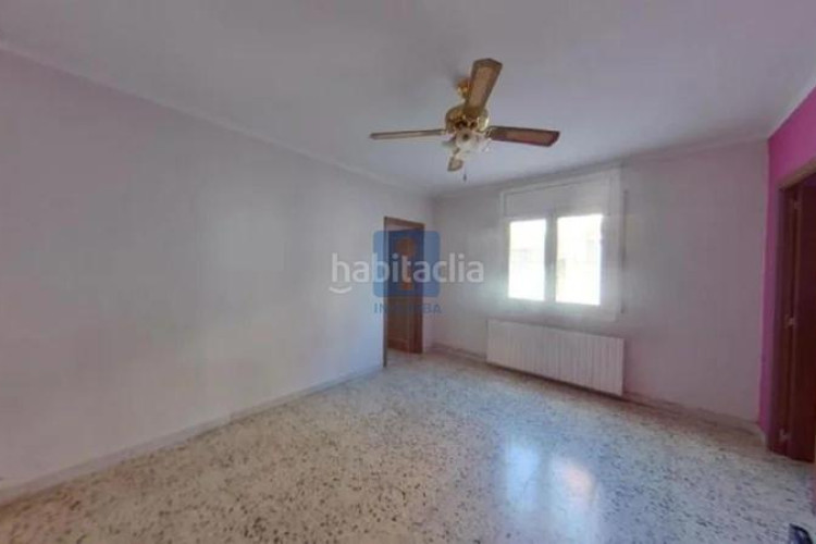 Piso inmueble ilegalmente okupado situado en el passeig del vintidos de juliol 766, bajos 4, , barcelona en Terrassa