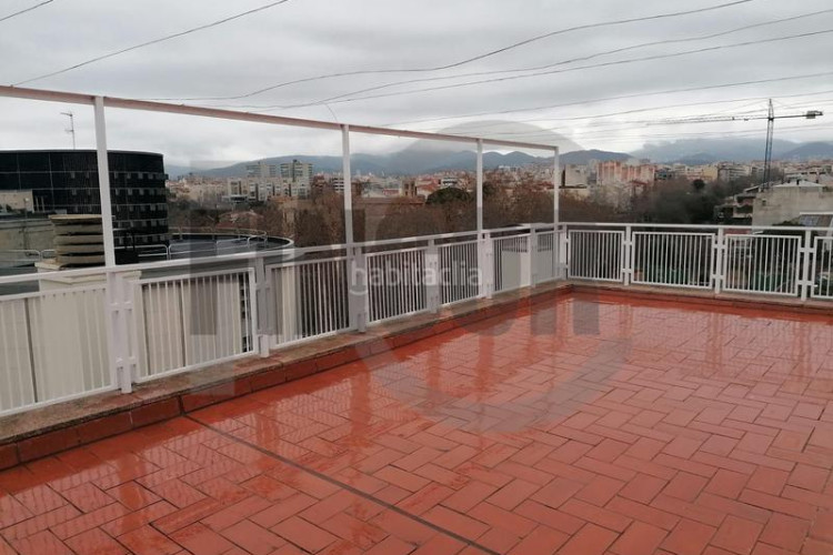 Piso exclusivo piso en vallparadís en Vallparadís - Antic Poble de Sant Pere Terrassa