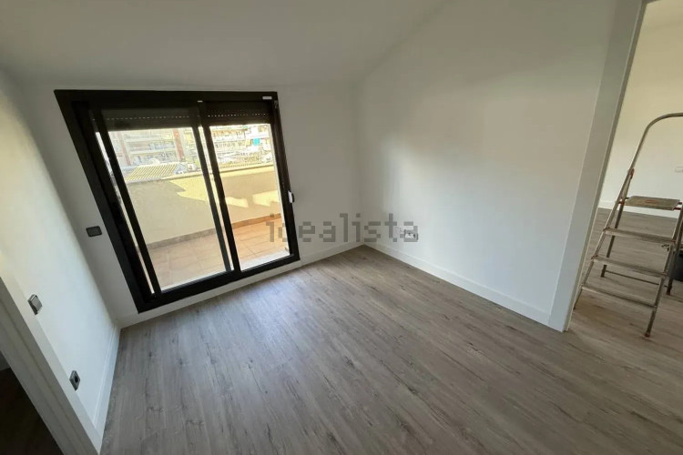 Piso en calle de Monturiol