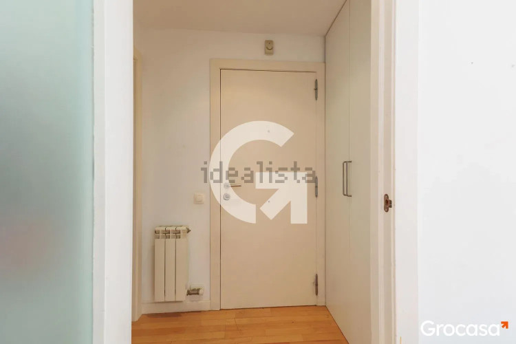 Piso en avenida de la Lacetània