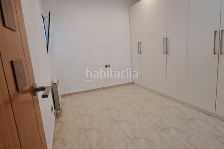 Casa el hogar que tu familia sueña te espera en can montllor! en Terrassa