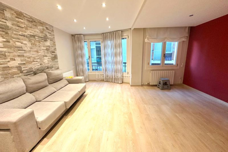 Piso  recién reformado en Sant Pere Nord Terrassa