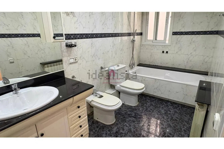 Ático en calle del Consell de Cent