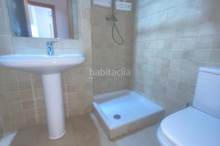Piso en lacetania 58 pis amb pàrquing i traster inclòs en finca en zona cominitàtia i piscina en Terrassa