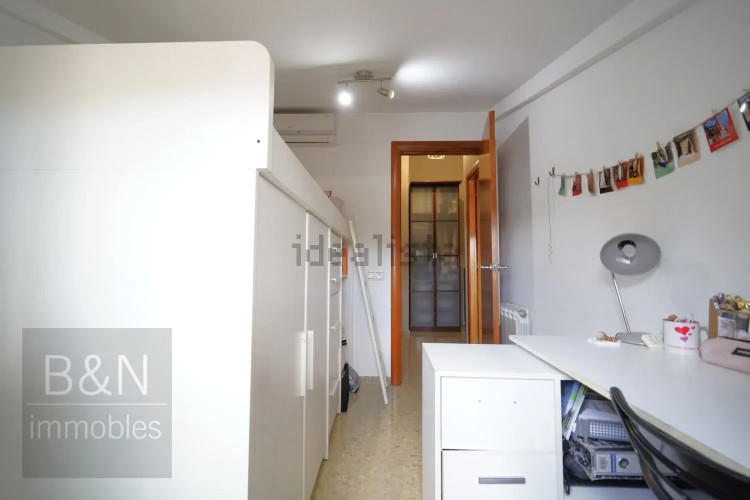 DÚPLEX EN EXCLUSIVA CON TERRAZA PRIVADA Y PLAZA DE GARAJE – UN HOGAR PARA VIVIRLO