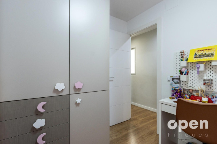 Marinel.lo Bosch, Cementiri Vell