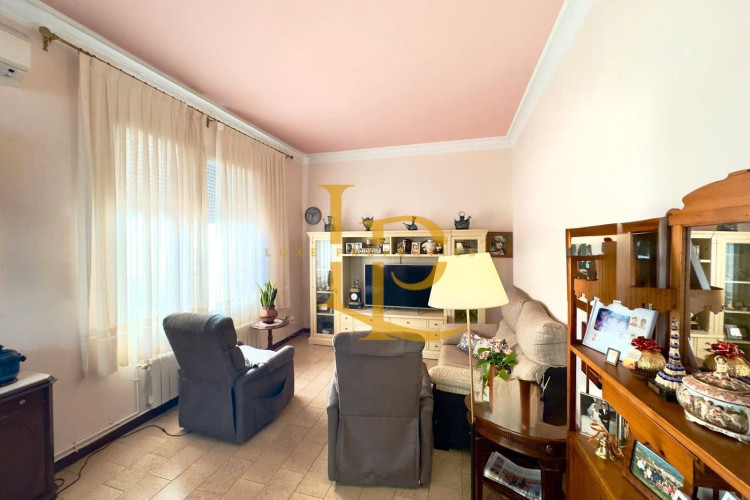 Carrer del Doctor Ullu00E9s, Ca n'Aurell