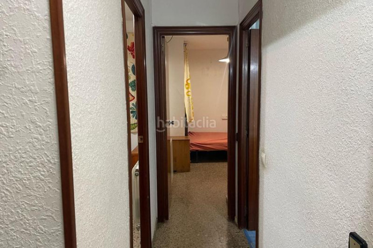 Piso pis 3 habitacions en Cementiri Vell Terrassa
