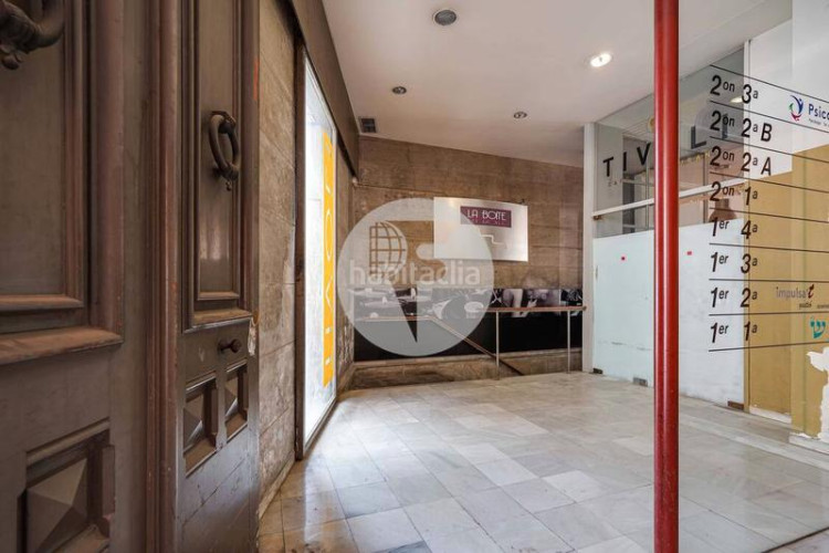 Dúplex joya modernista en el corazón en Barri del Centre Terrassa
