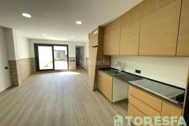 Piso  en venta en ca naurell08224 en Ca n'Aurell Terrassa