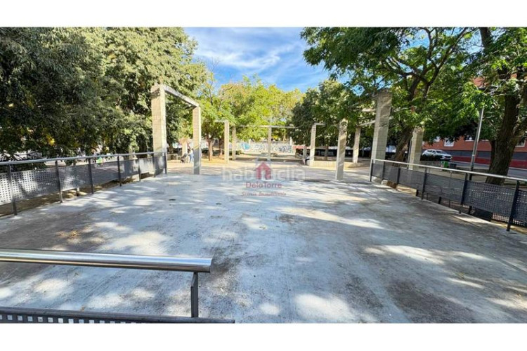 Casa piso en venta en les arenescan montllorla grípia08227 en Terrassa