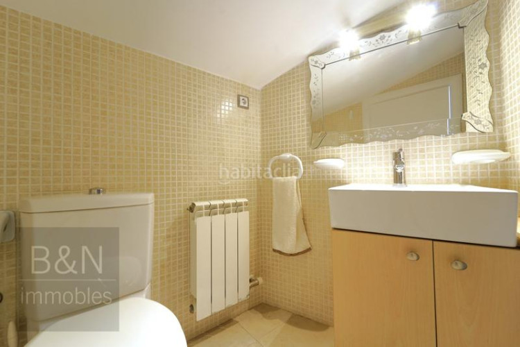 Dúplex bienvenido al hogar de tus sueños! este exclusivo dúplex es mucho más que una vivienda. en Terrassa