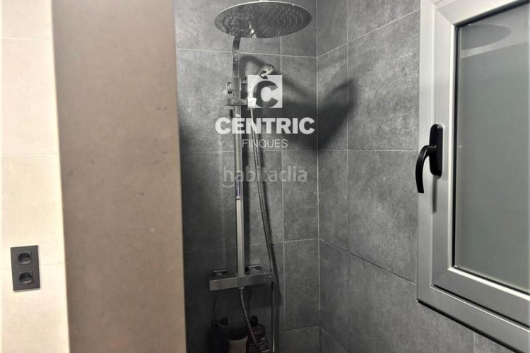 Piso planta baja de 3 habitaciones en Zona Esportiva Terrassa